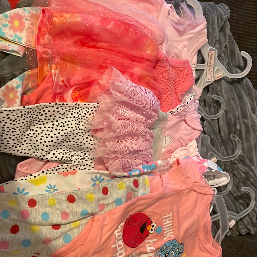 5 Baby Girl Outfits